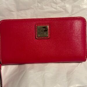 Dooney & Bourke wallet